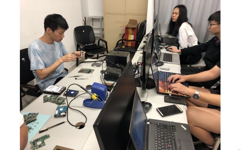 存在性鑒定